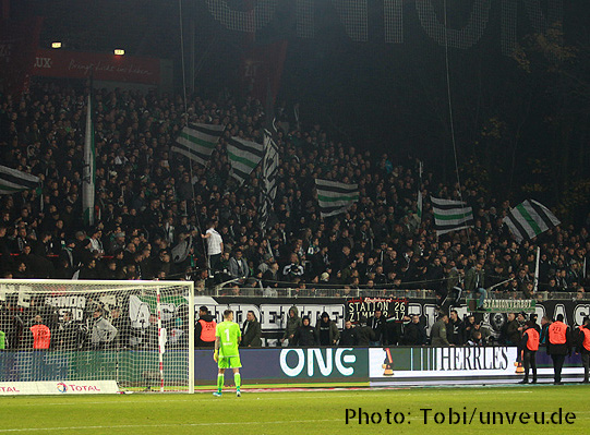 Gladbach Union Auswärtsblock Innenraum