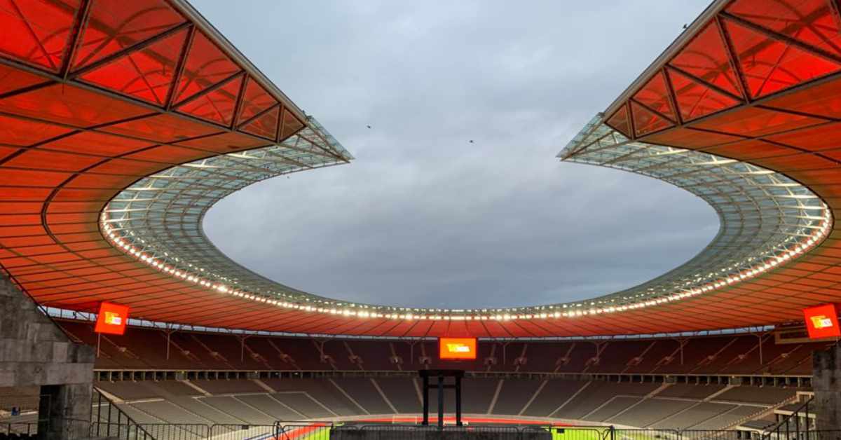Das Olympiastadion vor Unions erstem Europacup-Spiel dort, Foto: @munion_sa auf Twitter